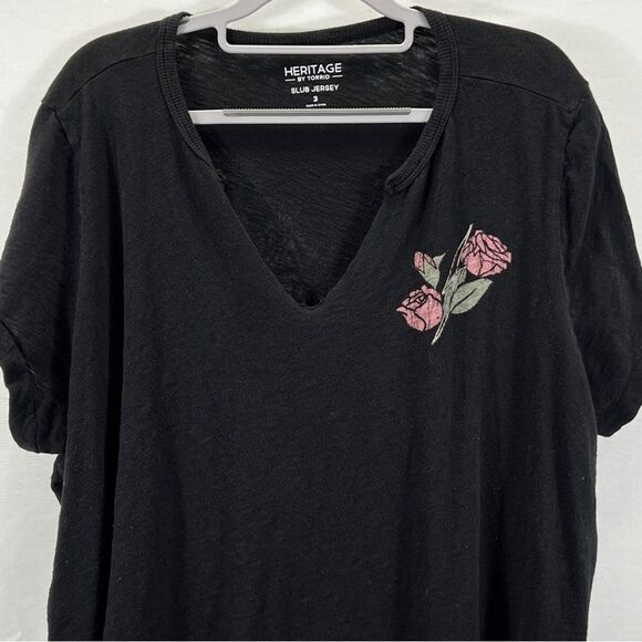 Heritage by Torrid Black Floral Short Sleeve Top - Picture 2 of 9